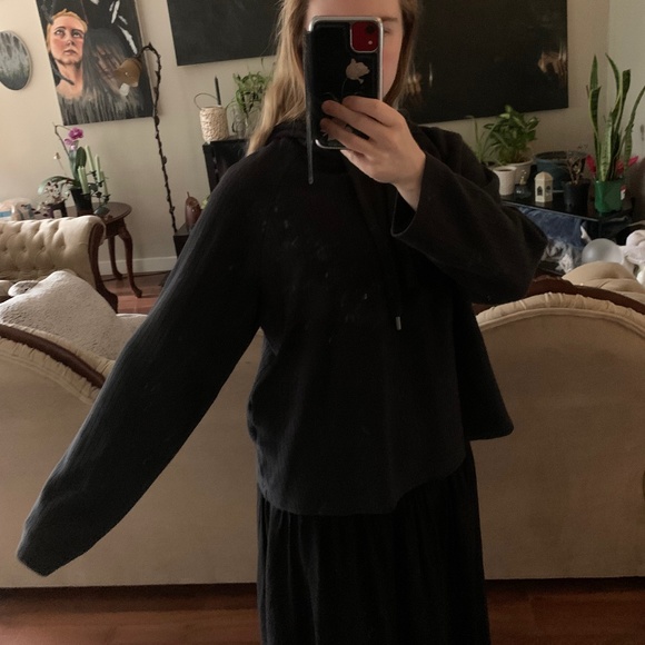 Comfy black hoodie - Picture 1 of 2
